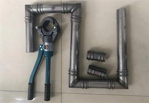 长宁承台冷却管